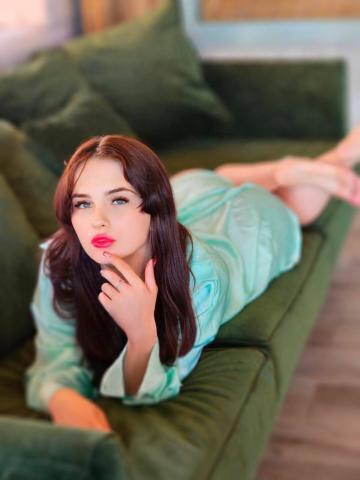 Анастасия Стройная Брюнетка фото 4